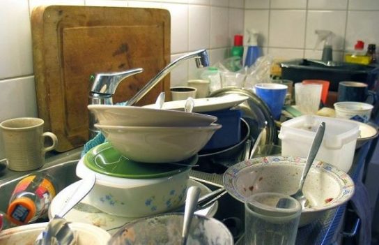 Требуется срочный ремонт и смена поваров: антисанитария на пищеблоке калужской школы №5