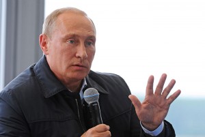 Владимир Путин во время выступления на десятом Всероссийском молодежном форуме Селигер-2014.