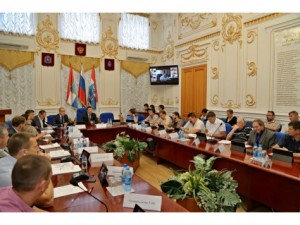 Глава Самары Дмитрий Азаров провел расширенное совещание