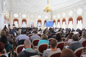 Губернатор Калининградской области выступил с докладом о приграничном сотрудничестве