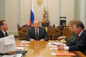 Президент провел совещание с постоянными членами Совета Безопасности.