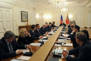 Владимир Путин провёл совещание с членами Правительства