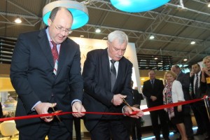 Георгий Полтавченко открыл выставку «Инветэкс»