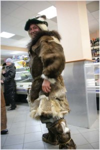 Оленевод в магазине (2)