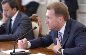 Шувалов: Государство предает перроны и ВПП московских аэропортов частным акционерам.