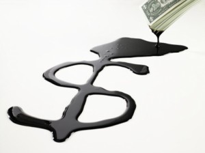 Низкая стоимость нефти убивает  сланцевую технологию добычи в США.