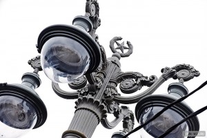 Собянин вернул исторический облик московским фонарям 