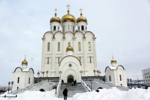 Впервые концертом в кафедральным соборе Святой Живоначальной Троицы православная молодежь Колымы отметила  свой праздник 