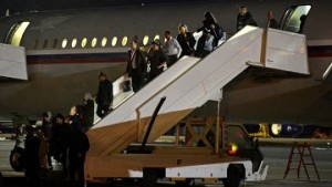 Российское информационное агентство Новости: Россия продолжает эвакуацию людей из охваченного огнем Йемена