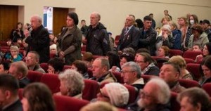 Жители Корсакова пожаловались главе региона на местную власть