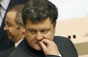 Президент Петр Порошенко с крупным счетом проиграл украинской коррупции