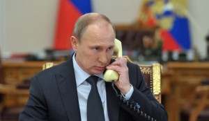 Глава России Владимир Путин позвонил Кадырову в связи с трагедией в Веденском районе