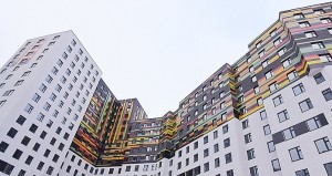 Забота о детях: Московские власти выделили детям-сиротам 6500 квартир