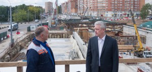 Столичный градоначальник Сергей Собянин рассказал о дорожном строительстве в Москве