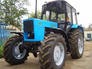 Островной регион развивает сельское хозяйство - Фермеры Итурупа получили новую сельхозтехнику