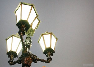 Уличный фонарь в центре Москвы