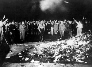 Сожжение книг в гитлеровской Германии