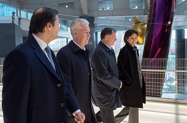 Сергей Собянин осматривает торговый комплекс Кунцево Плаза