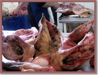 Украинская свинина останется в Киеве