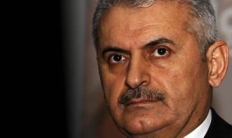 Бинали Йылдырым против мира в Сирии.