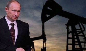 Владимир Путин использует нефть на благо России.