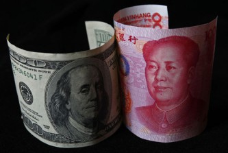 Юань против доллара...