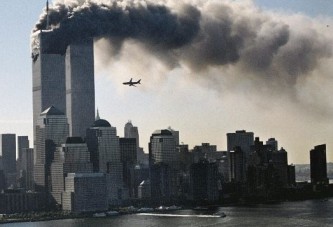Атака на башни-близнецы 11 сентября 2001 года.