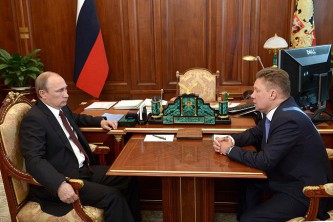 Владимир Путин и Алексей Миллер обсудили новый транзит российского газа.