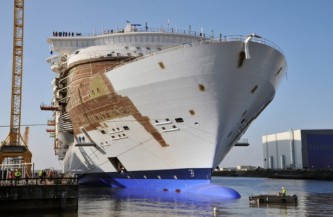 "Гармония морей" стал самым большим круизным лайнером мира. 