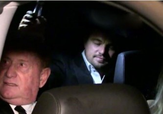 Официант вернул Оскара хозяину...