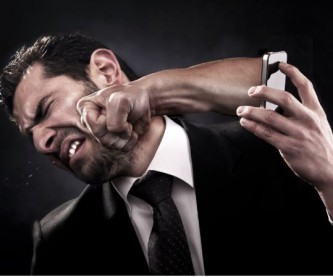 Звонки коллекторов убивают