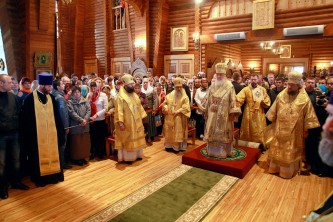 Божественная литургия в соборе Святой Живоначальной Троицы