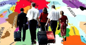 Украинцы покидают страну 