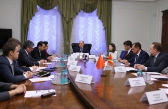 Дубровский встретился с представителями Китая