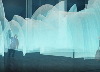 Ледяные пещеры в Зарядье