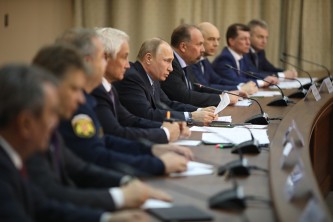 Владимир Путин провел совещание в Иркутске