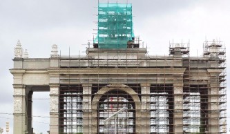 ВДНХ, Тракторист и колхозница