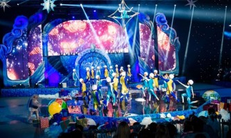 Новогодняя елка в Гостином дворе